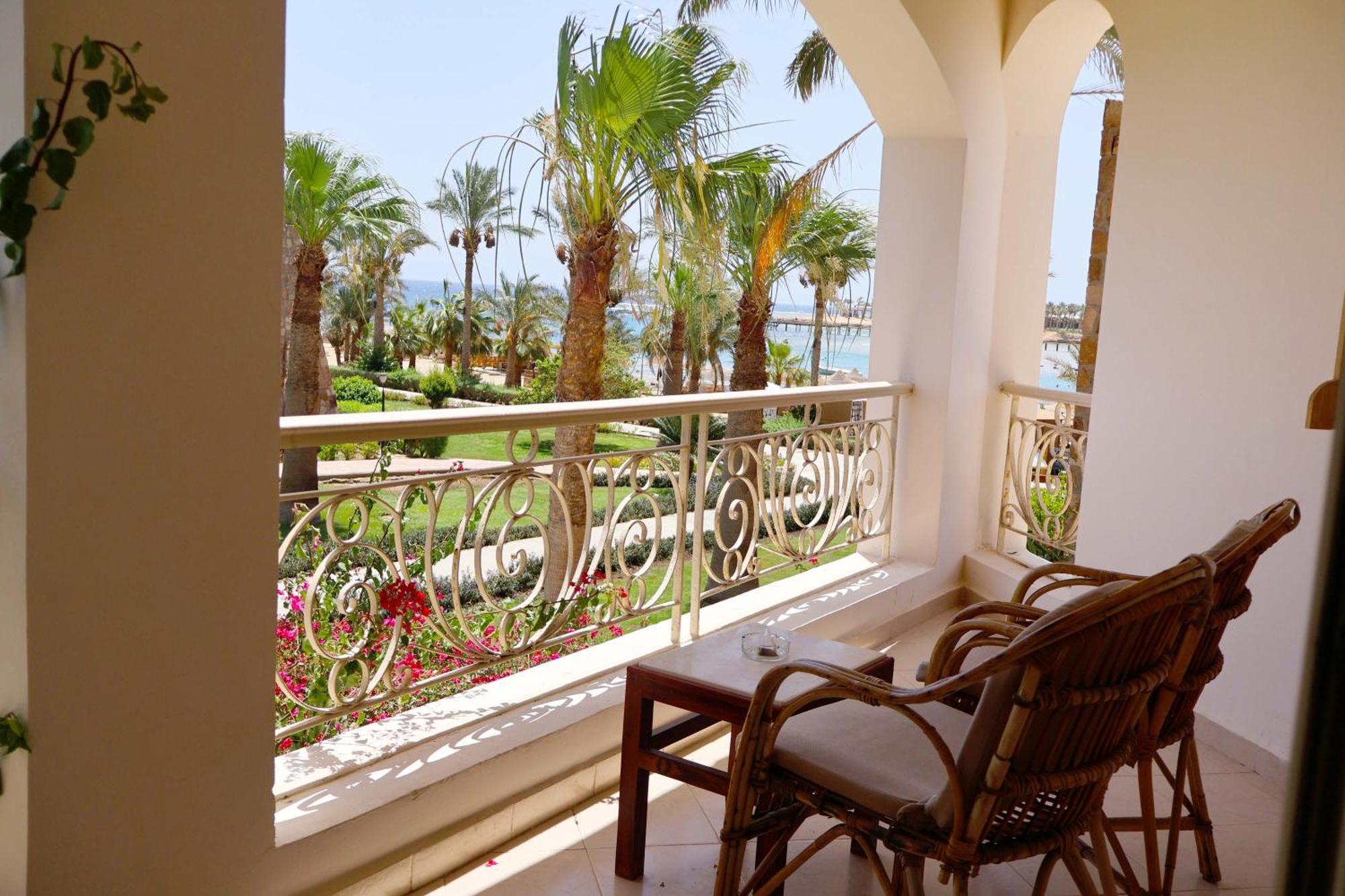 Brayka Bay Reef Resort Абу Дабаб Екстериор снимка