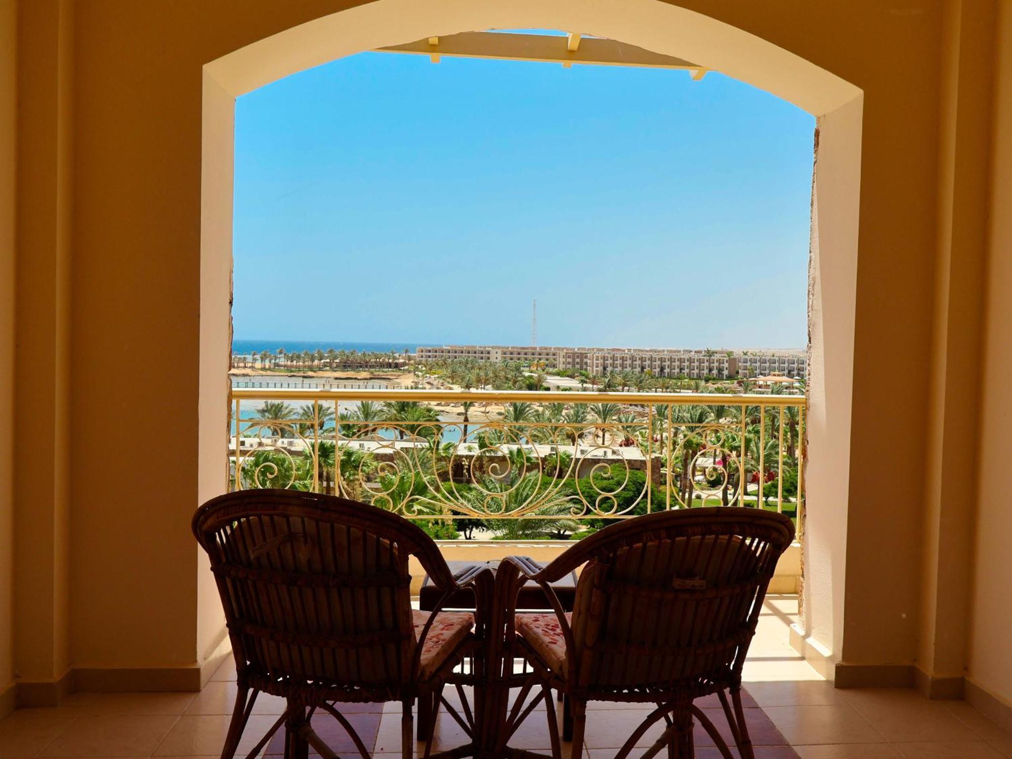 Brayka Bay Reef Resort Абу Дабаб Екстериор снимка